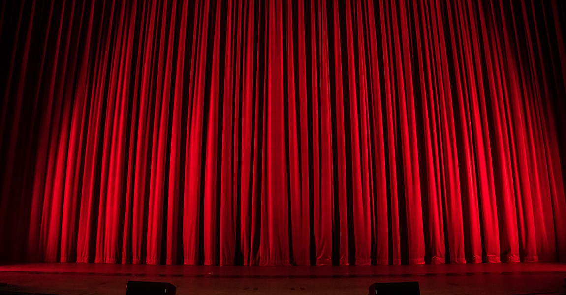 Going. | Teatr w szlafroku