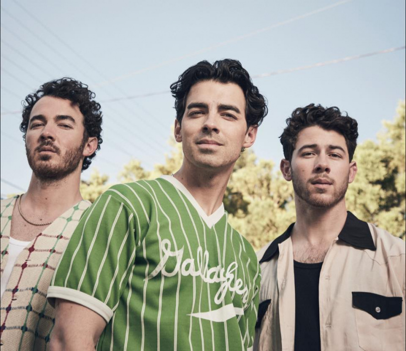 Going. | Jonas Brothers: FIVE ALBUMS. ONE NIGHT | Kraków - TAURON Arena Kraków