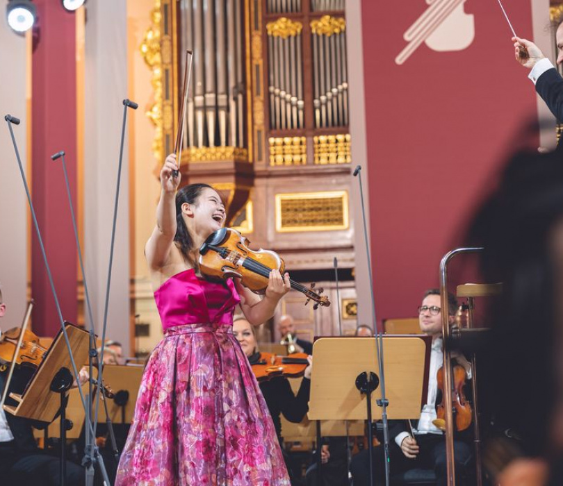 Going. | Recital skrzypcowy Hiny Maedy - Narodowe Forum Muzyki